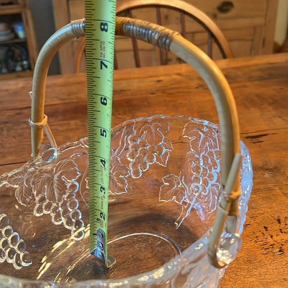 Vintage Aderia Glass Bowl/Basket w/ Rattan Handle - Picture 7 of 8